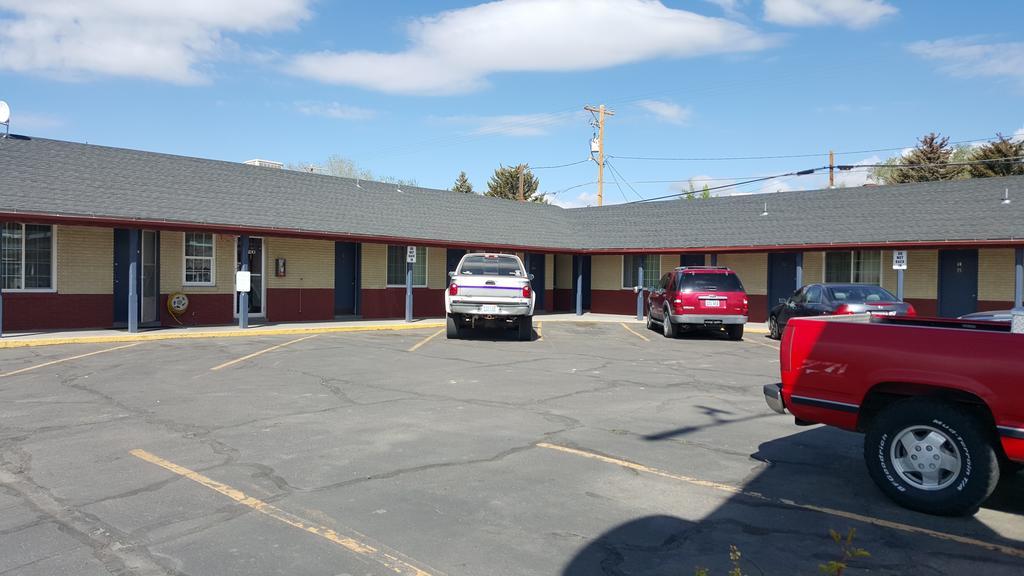 Travelers Motel Элко Экстерьер фото